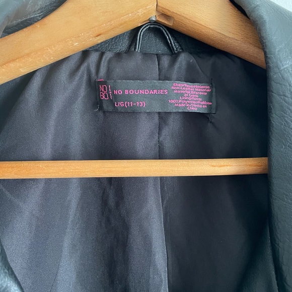 No Boundaries Faux Leather Motorcycle Jacket - Picture 8 of 12